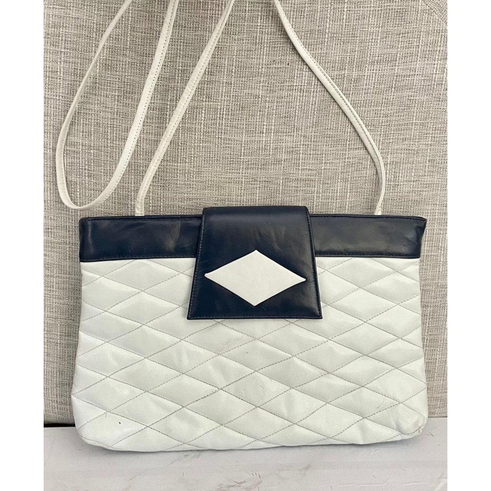 Vintage Shoulder Bag Purse in White & Blue with Embossed Checkered pattern retro